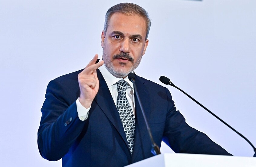 هاكان فيدان: نقيم تواصلا مباشرا مع إسرائيل لمنع "سوء الفهم" في سوريا (فيديو)