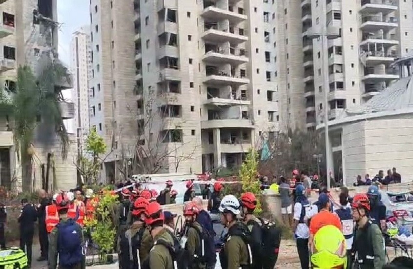 إجلاء واسع للإسرائيليين من بيتح تكفا بعد الهجوم الإيراني