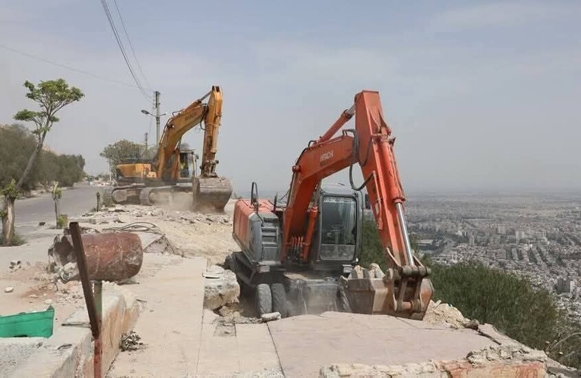 محافظة دمشق ترد على ما يشاع حول الأعمال الإنشائية على سفح جبل قاسيون